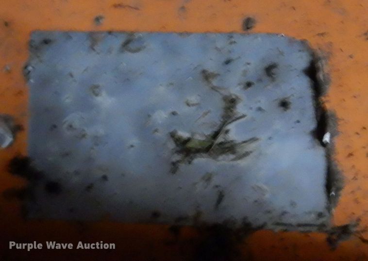 image for item IO9423 2018 Scag V-Ride II  ZTR lawn mower