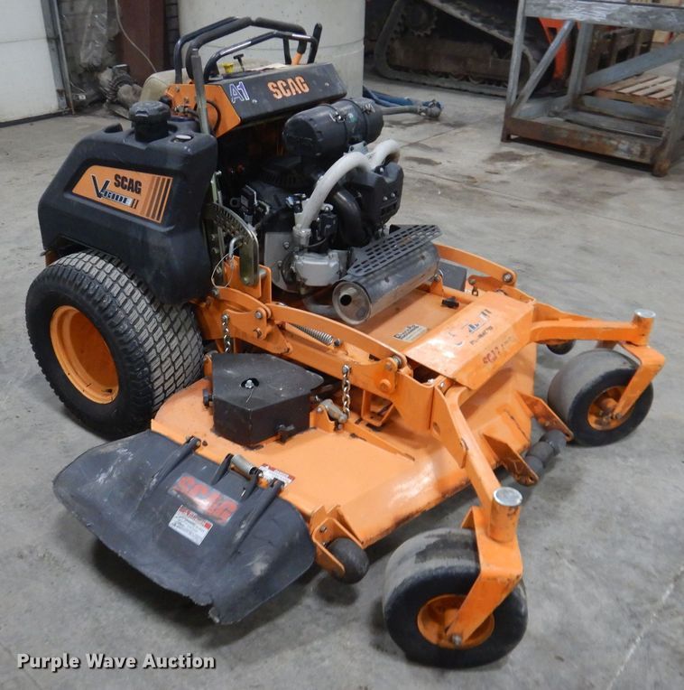 image for item IO9424 2018 Scag V-Ride II  ZTR lawn mower