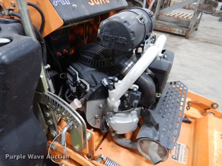 image for item IO9424 2018 Scag V-Ride II  ZTR lawn mower