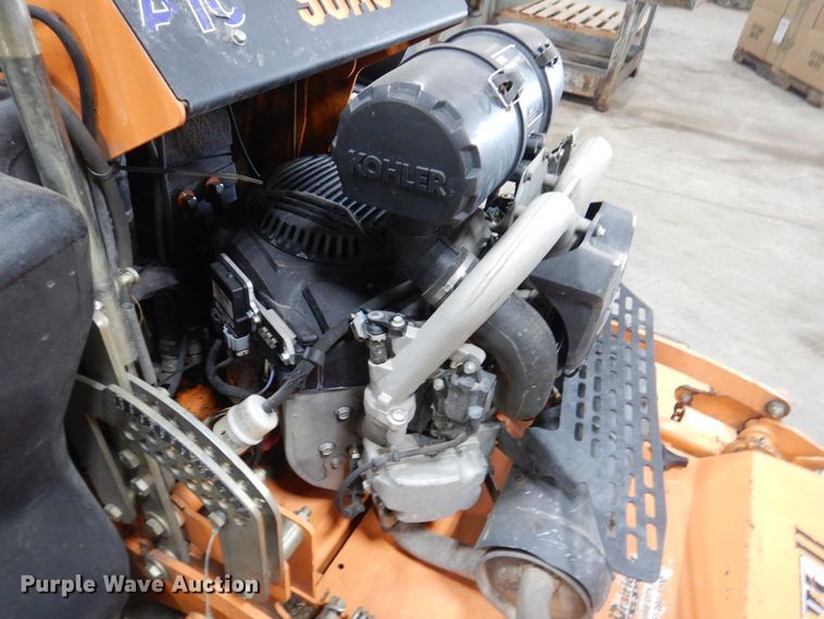 image for item IO9425 2018 Scag V-Ride II  ZTR lawn mower