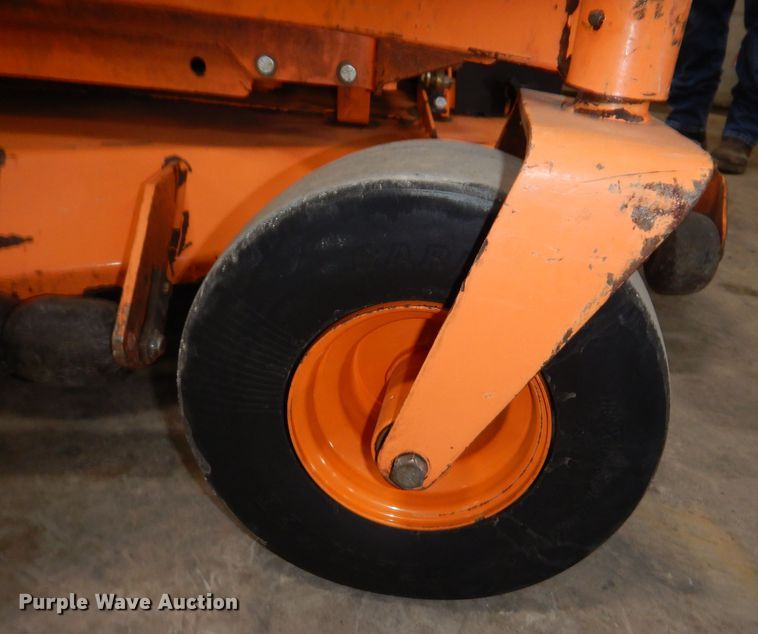 image for item IO9425 2018 Scag V-Ride II  ZTR lawn mower