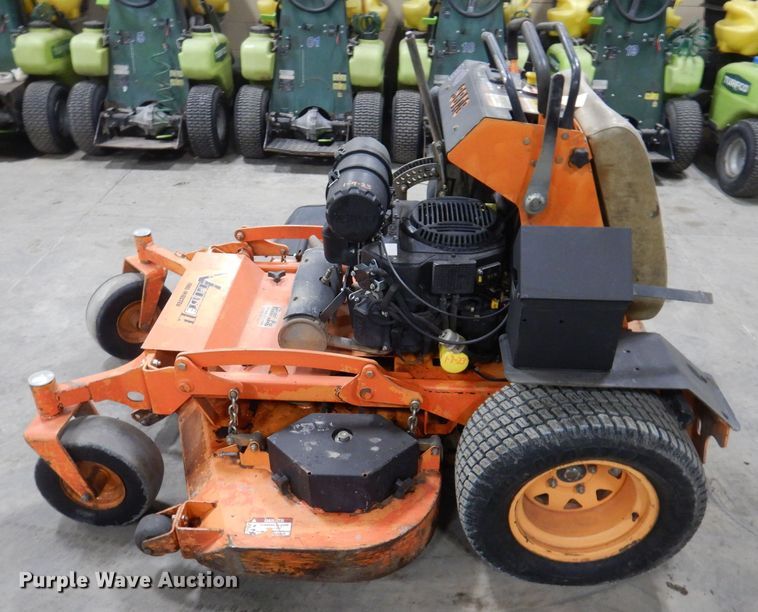 image for item IO9426 2018 Scag V-Ride II  ZTR lawn mower