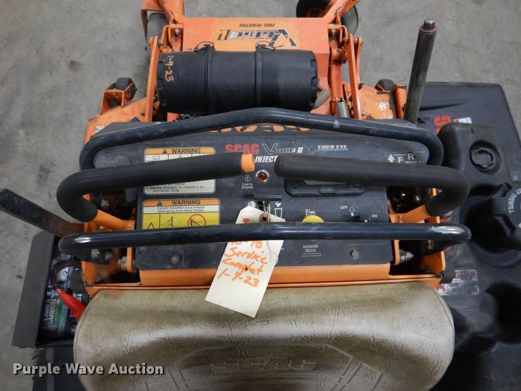 image for item IO9426 2018 Scag V-Ride II  ZTR lawn mower