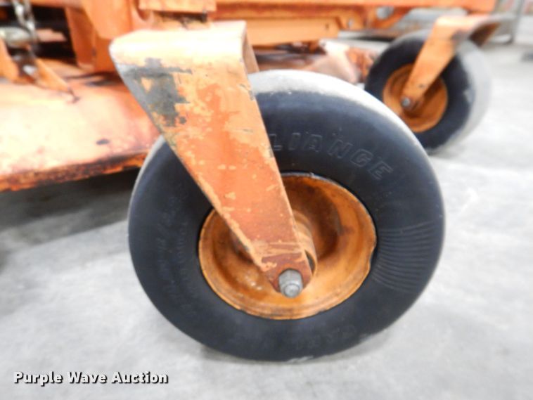 image for item IO9426 2018 Scag V-Ride II  ZTR lawn mower