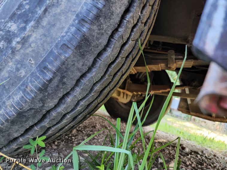 image for item JA9973 1987 Thomas  RV