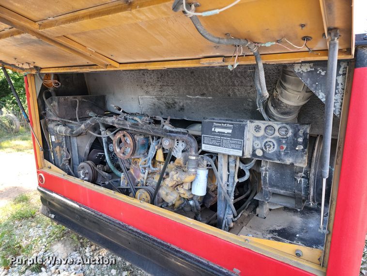 image for item JA9973 1987 Thomas  RV