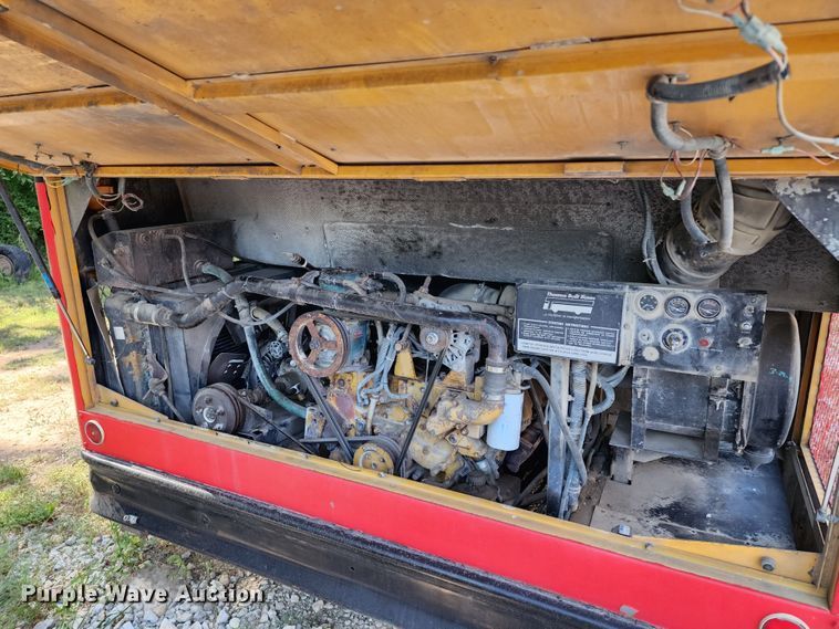 image for item JA9973 1987 Thomas  RV