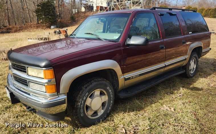 image for item JB9637 1999 Chevrolet Suburban K1500  SUV