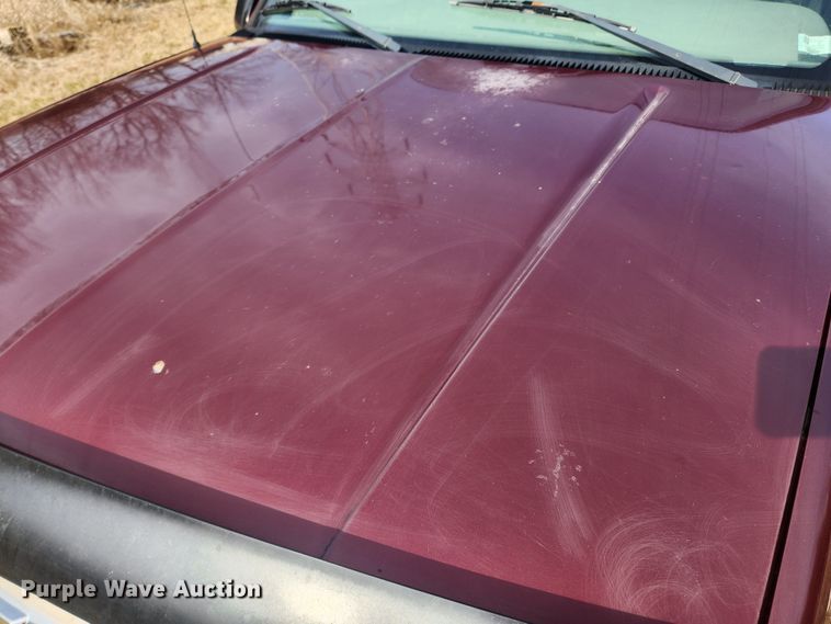 image for item JB9637 1999 Chevrolet Suburban K1500  SUV