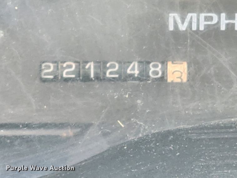 image for item JB9637 1999 Chevrolet Suburban K1500  SUV