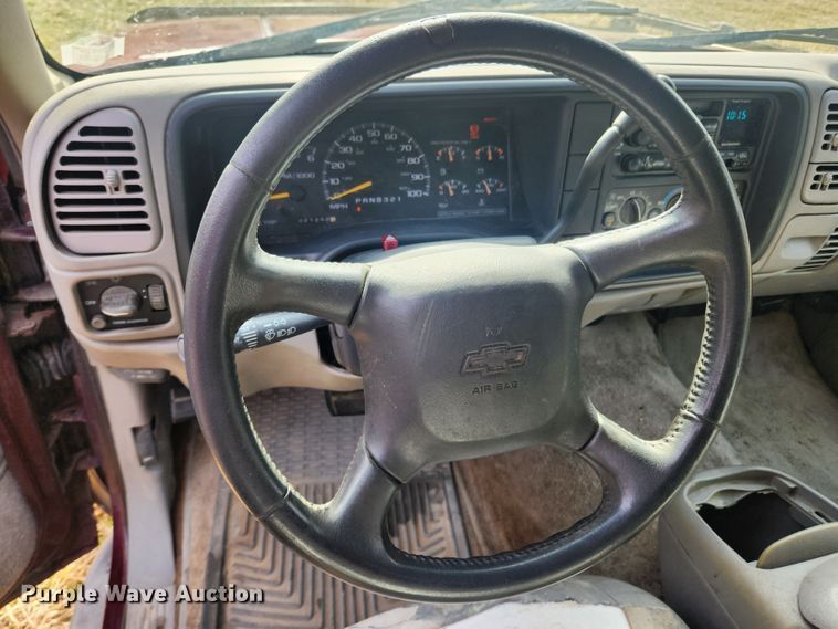 image for item JB9637 1999 Chevrolet Suburban K1500  SUV