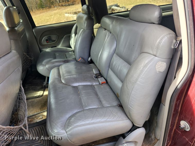 image for item JB9637 1999 Chevrolet Suburban K1500  SUV