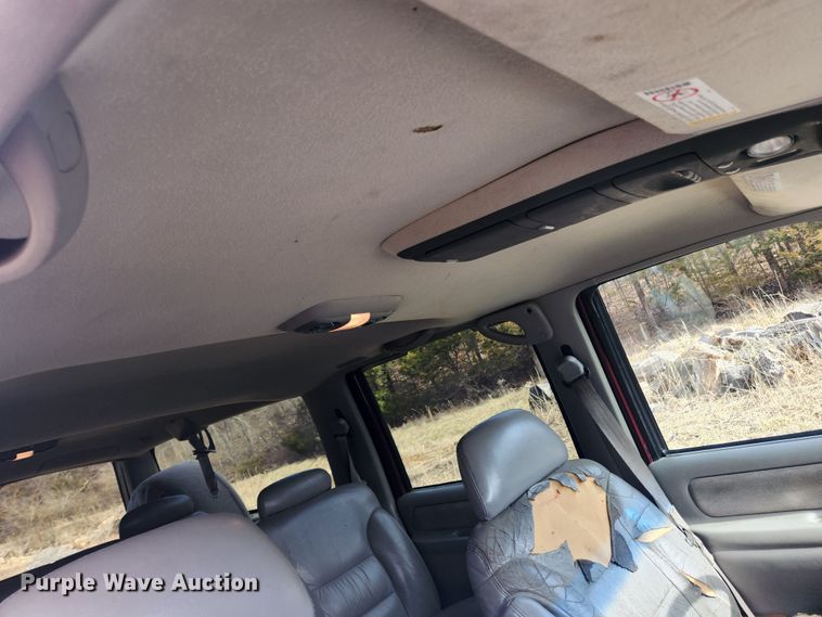 image for item JB9637 1999 Chevrolet Suburban K1500  SUV