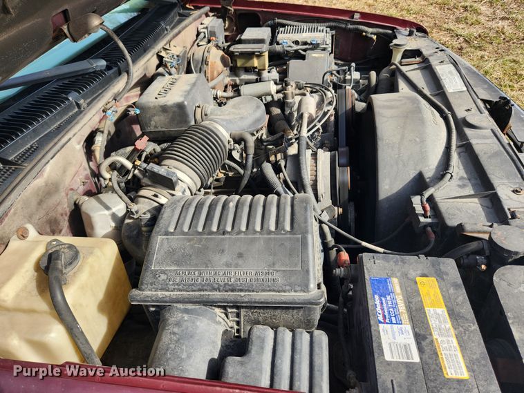 image for item JB9637 1999 Chevrolet Suburban K1500  SUV