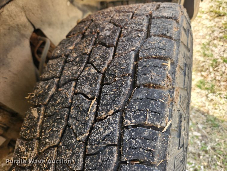 image for item JB9637 1999 Chevrolet Suburban K1500  SUV