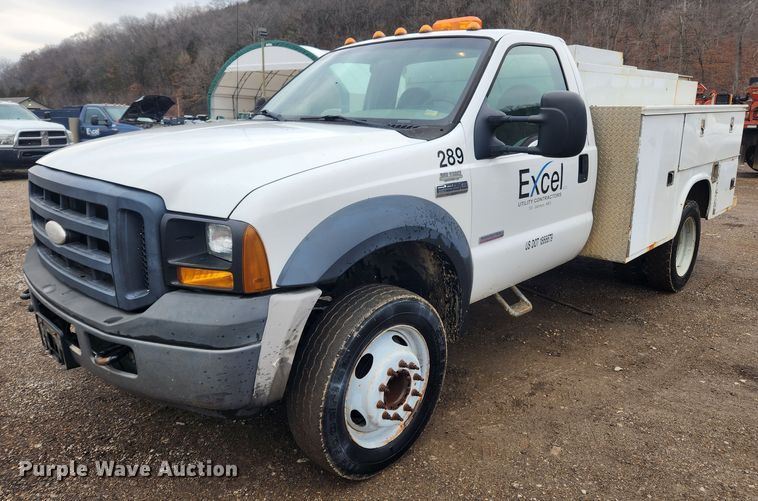 image for item JB9639 2007 Ford F550 Super Duty XL  utility / service truck