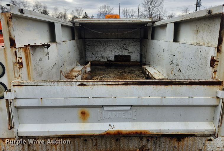 image for item JB9639 2007 Ford F550 Super Duty XL  utility / service truck