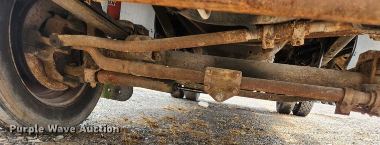 image for item JB9640 2004 Ford F550 Super Duty XL  utility / service truck