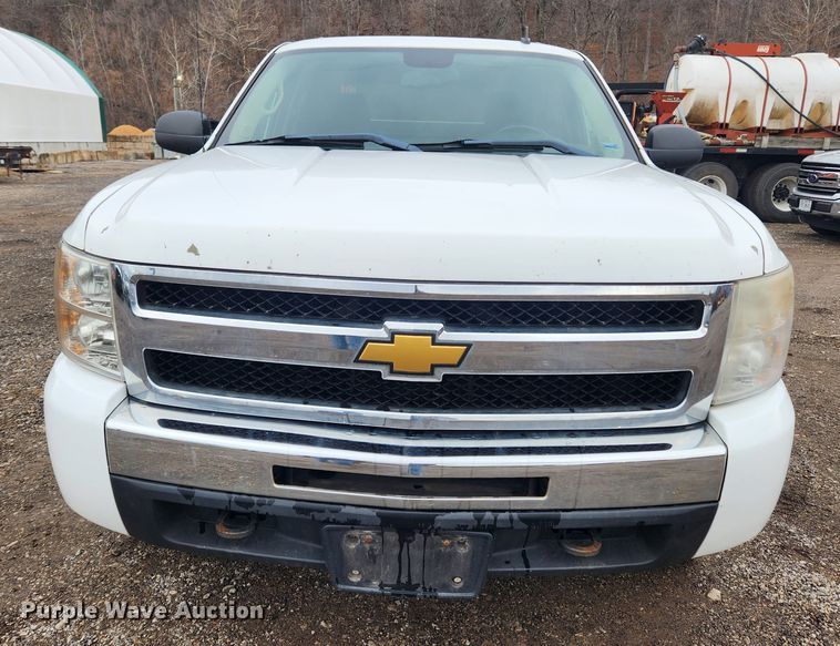 image for item JB9641 2009 Chevrolet Silverado 1500 LT Z71  Crew Cab pickup truck