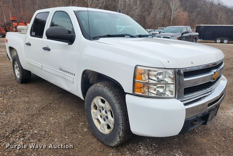 image for item JB9641 2009 Chevrolet Silverado 1500 LT Z71  Crew Cab pickup truck