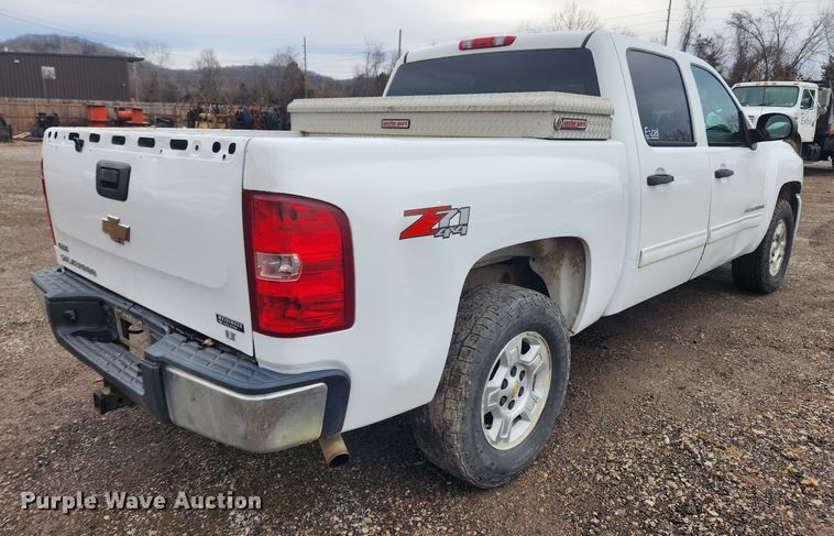 image for item JB9641 2009 Chevrolet Silverado 1500 LT Z71  Crew Cab pickup truck