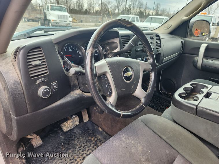 image for item JB9641 2009 Chevrolet Silverado 1500 LT Z71  Crew Cab pickup truck