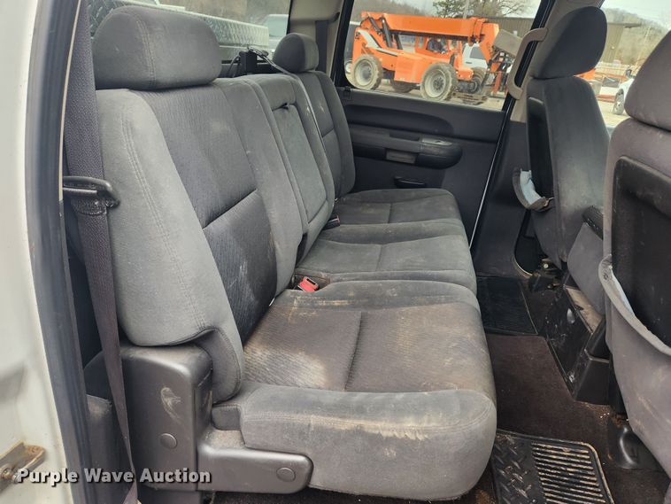 image for item JB9641 2009 Chevrolet Silverado 1500 LT Z71  Crew Cab pickup truck