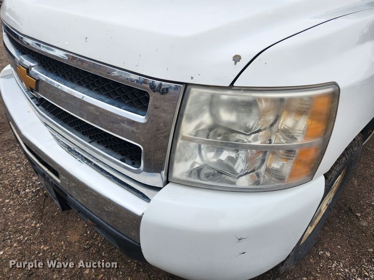 image for item JB9641 2009 Chevrolet Silverado 1500 LT Z71  Crew Cab pickup truck