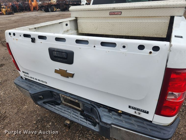 image for item JB9641 2009 Chevrolet Silverado 1500 LT Z71  Crew Cab pickup truck