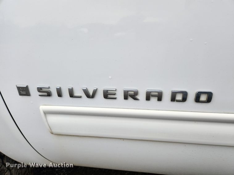 image for item JB9641 2009 Chevrolet Silverado 1500 LT Z71  Crew Cab pickup truck