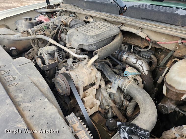 image for item JB9643 2007 Chevrolet Silverado 3500HD  Crew Cab utility bed pickup truck