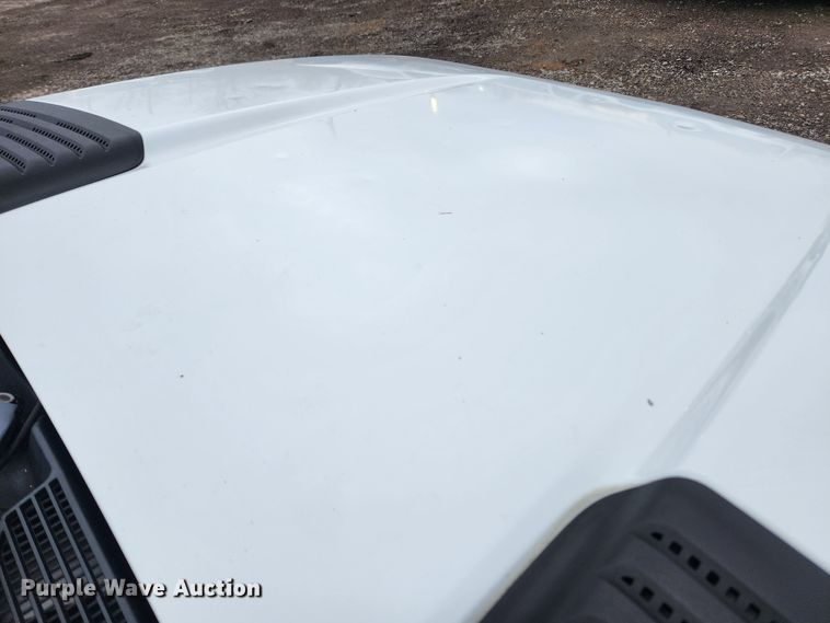 image for item JB9643 2007 Chevrolet Silverado 3500HD  Crew Cab utility bed pickup truck