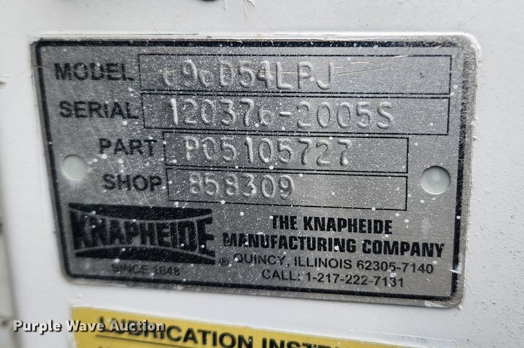 image for item JB9643 2007 Chevrolet Silverado 3500HD  Crew Cab utility bed pickup truck