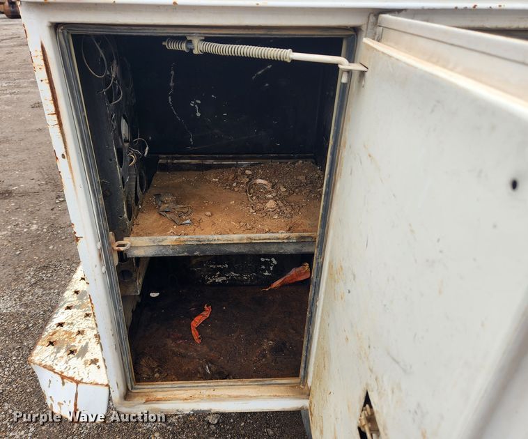 image for item JB9643 2007 Chevrolet Silverado 3500HD  Crew Cab utility bed pickup truck