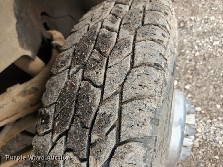 image for item JB9643 2007 Chevrolet Silverado 3500HD  Crew Cab utility bed pickup truck