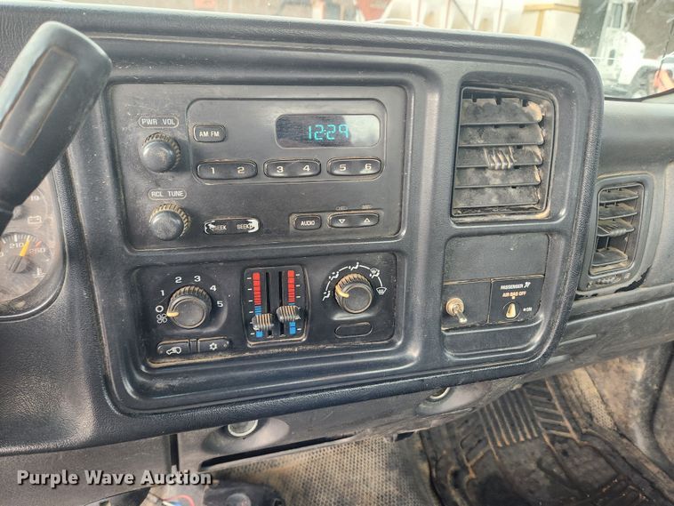 image for item JB9644 2007 Chevrolet Silverado 2500HD  pickup truck