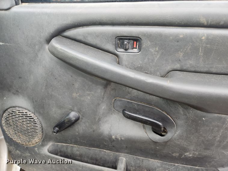 image for item JB9644 2007 Chevrolet Silverado 2500HD  pickup truck