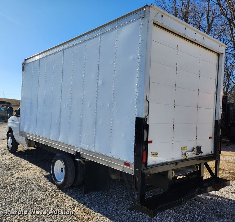 image for item JB9648 2014 Ford E350 Super Duty  box truck