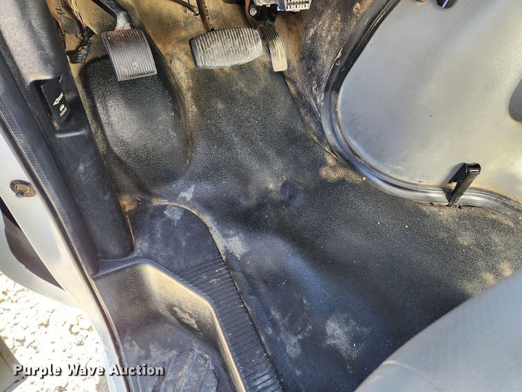 image for item JB9648 2014 Ford E350 Super Duty  box truck