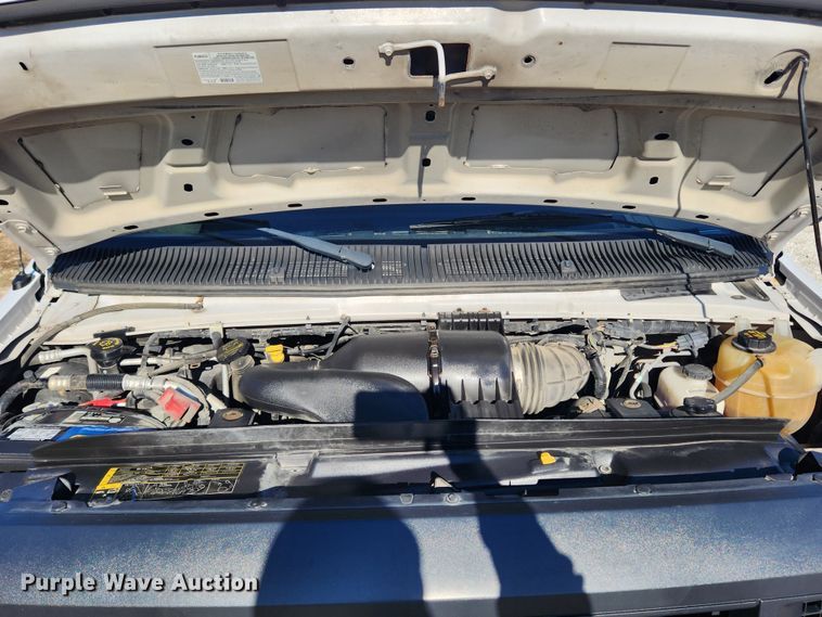 image for item JB9648 2014 Ford E350 Super Duty  box truck