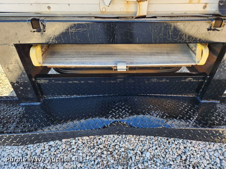 image for item JB9648 2014 Ford E350 Super Duty  box truck