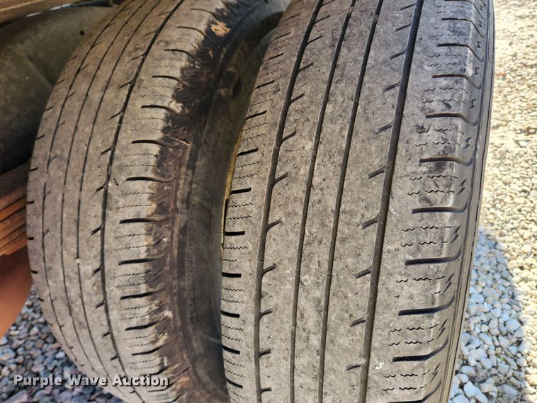 image for item JB9648 2014 Ford E350 Super Duty  box truck