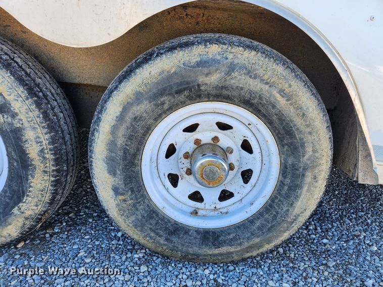 image for item JB9649 2018 Atlas ACG828TA5  enclosed cargo trailer