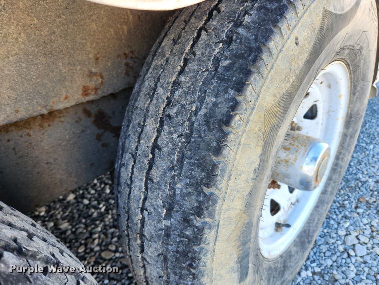 image for item JB9649 2018 Atlas ACG828TA5  enclosed cargo trailer