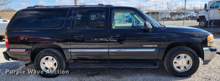 image for item JB9651 2000 GMC Yukon XL 1500  SUV