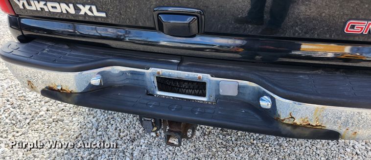 image for item JB9651 2000 GMC Yukon XL 1500  SUV