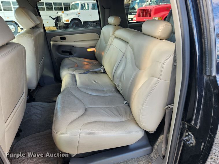 image for item JB9651 2000 GMC Yukon XL 1500  SUV