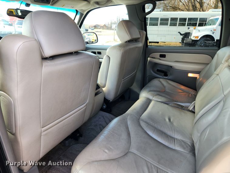 image for item JB9651 2000 GMC Yukon XL 1500  SUV