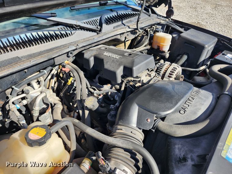 image for item JB9651 2000 GMC Yukon XL 1500  SUV