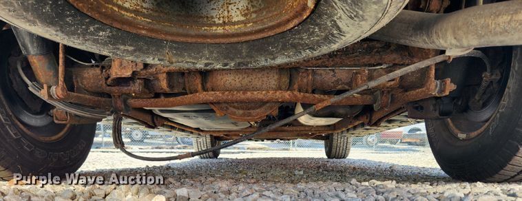 image for item JB9651 2000 GMC Yukon XL 1500  SUV